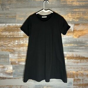 Heart hips small black dress classic chic